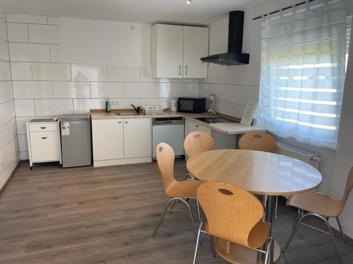 Apartment Mit Schlafzimmer